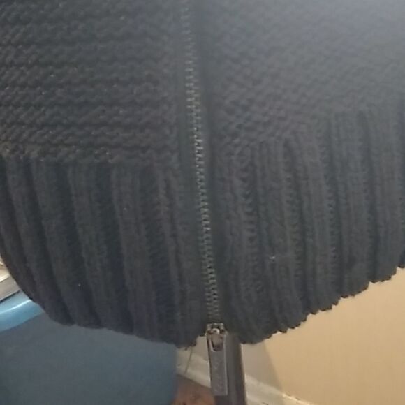 NWT CALVIN KLEIN BLACK & WHITE STRIPED BOATNECK SWEATER XS - Picture 9 of 12